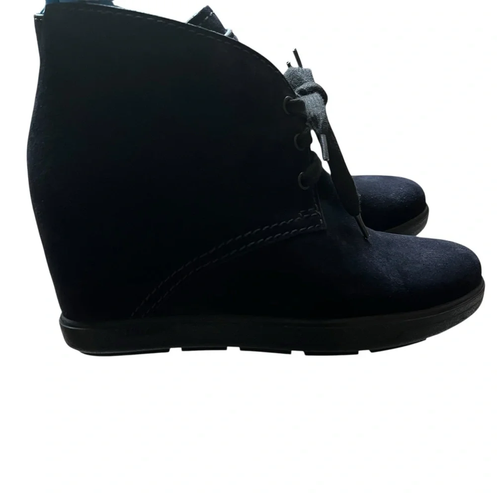 Prada Black Suede Lace-Up Ankle Shoes Women’s EU 36.5